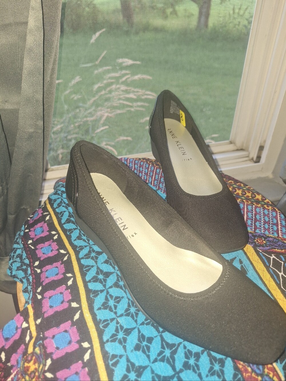 NWOB Anne Klein Black Winner Wedge